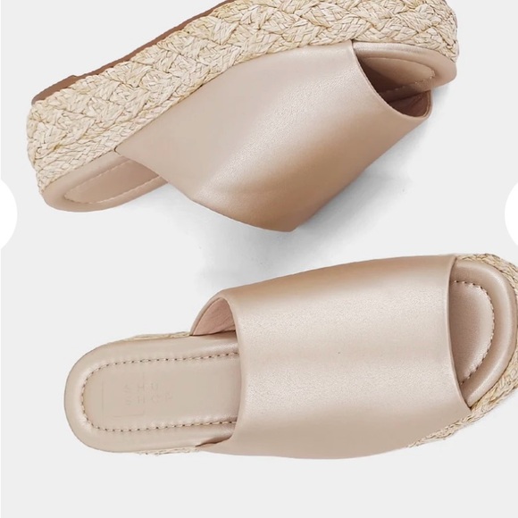 New Shu shop - Picture 2 of 5